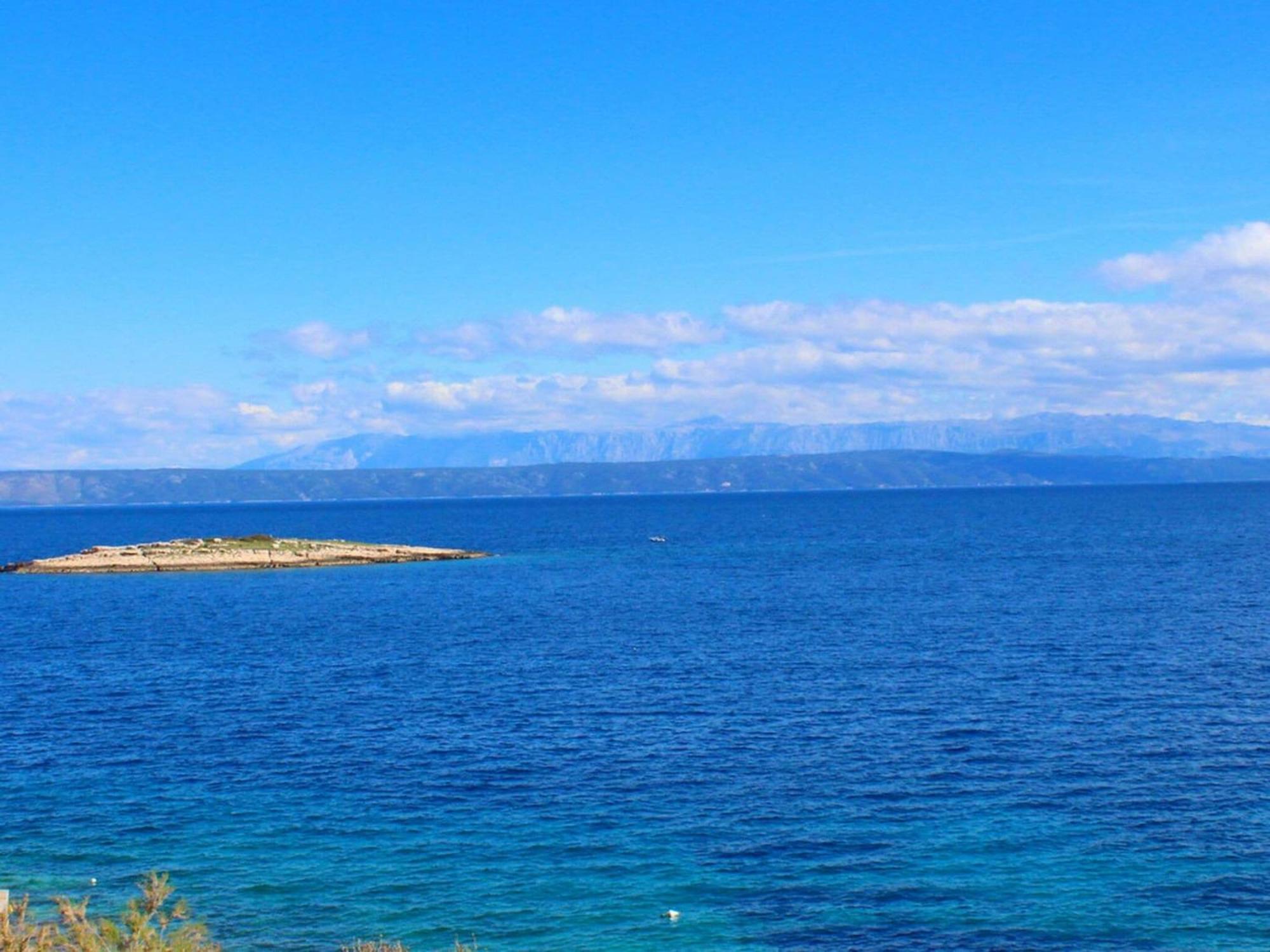 Apartments Sea Line - Two Bedroom Apartment With Terrace And Sea View Prigradica Exterior foto